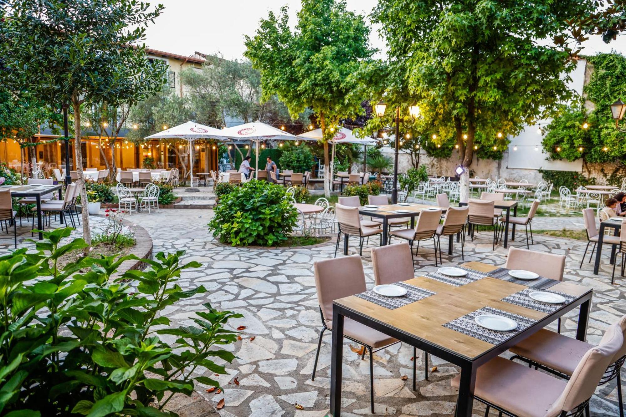 Oborri Shkodran Boutique 3* Shkodër